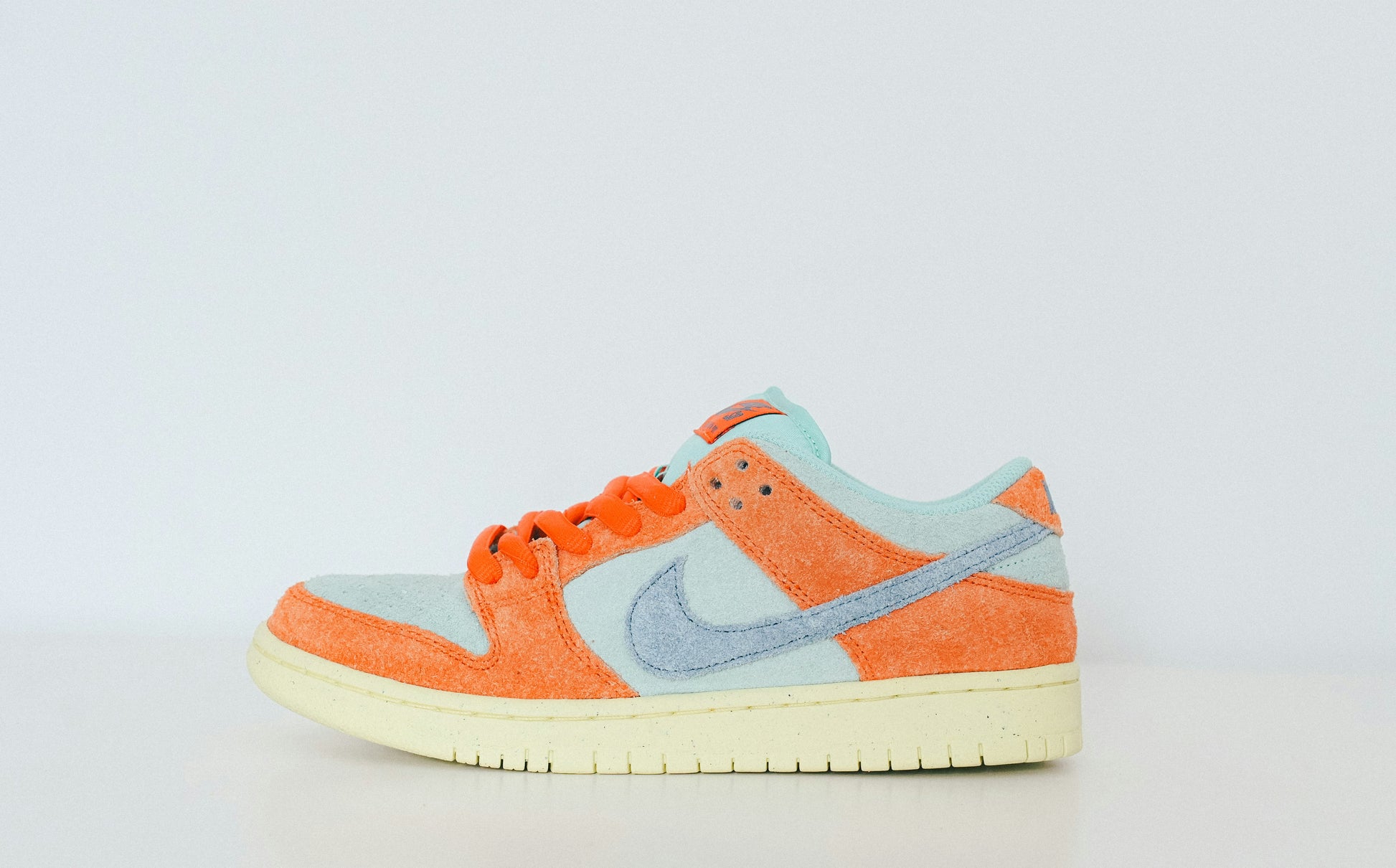 Nike Sunset Splash Suede Low-Tops